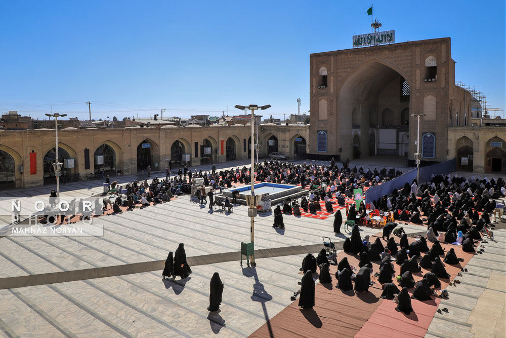 اقامه نماز استسقاء (طلب باران) در مسجد جامع نیشابور