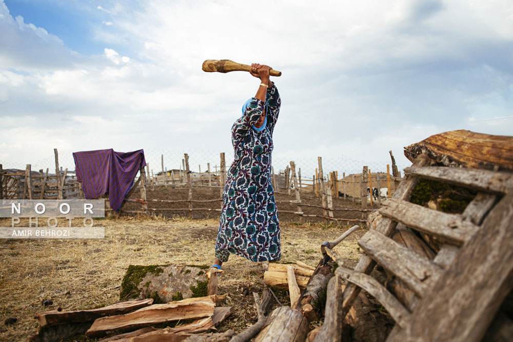 کار روزانه زنان عشایر در مناطق ییلاقی تالش استان گیلان