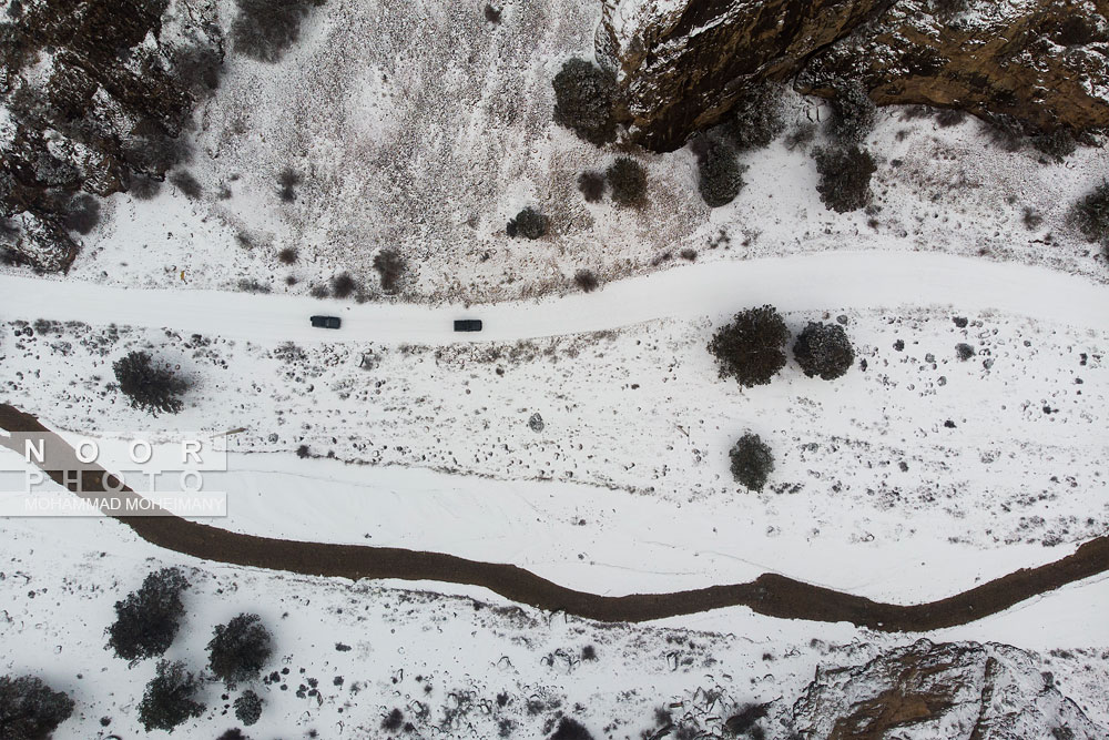 بارش برف در جاده شاهکوه استان گلستان