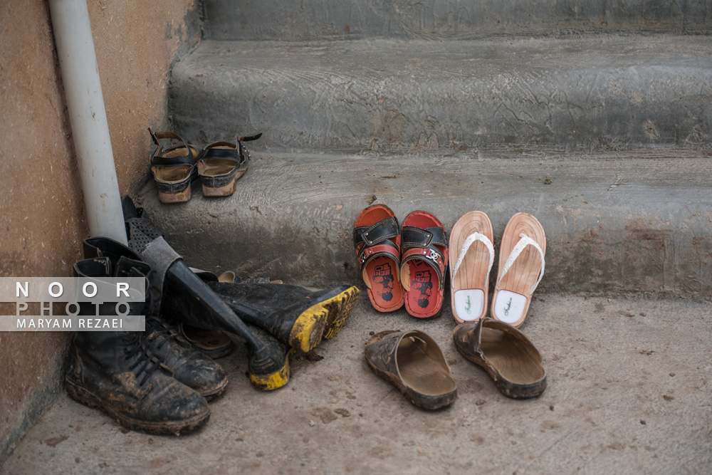 کفش باغبانی و پایان یک روز کشاورزی در روستای کفشگیری گرگان