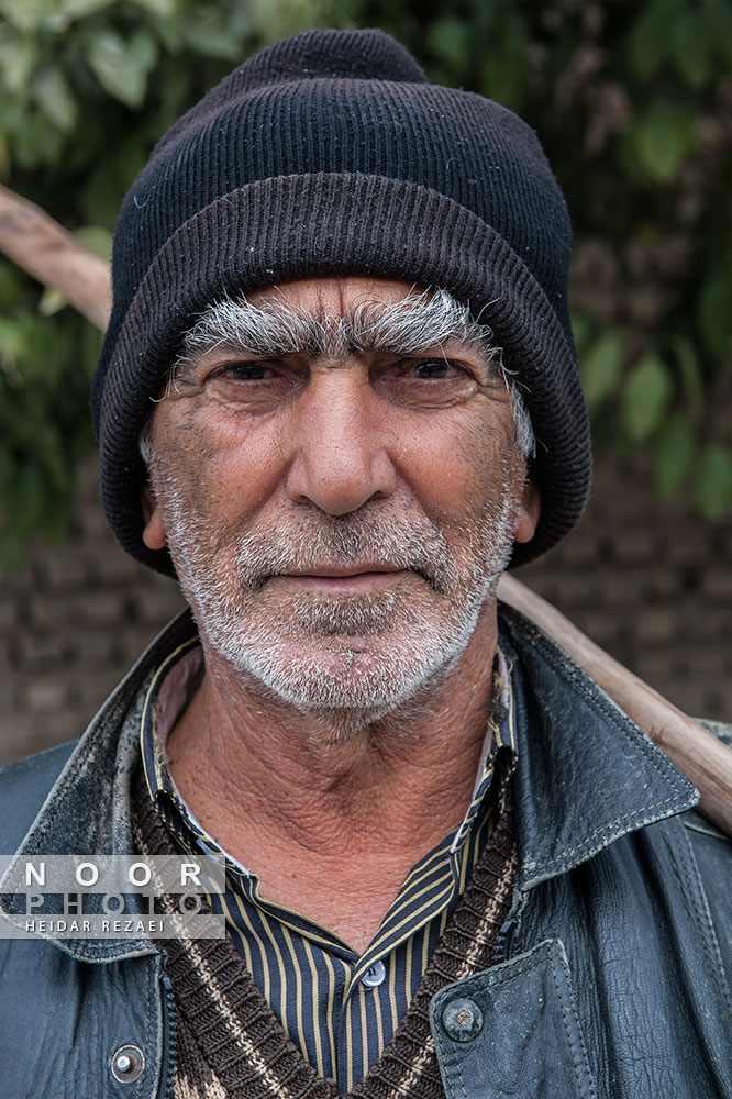چهره یکی از اهالی روستای کفشگیری گرگان که در زمینه کشاورزی فعالیت دارد.