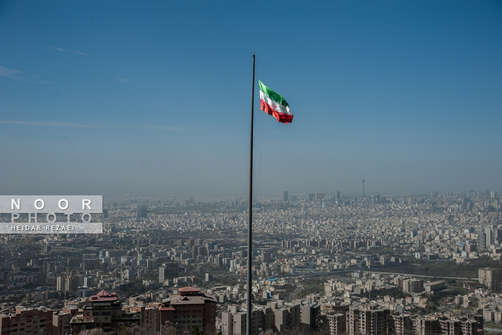 زندگی روزمره مردم تهران و محیط پیرامون
