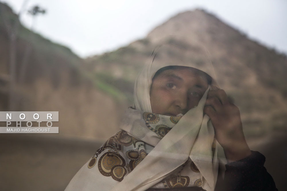 مادر فرزند معلول جسمی و ذهنی در شهر محروم و مرزی مراوه تپه استان گلستان