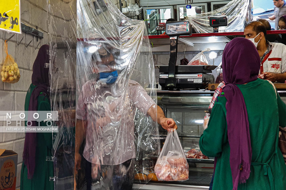فروش گوشت مرغ در قصابی 