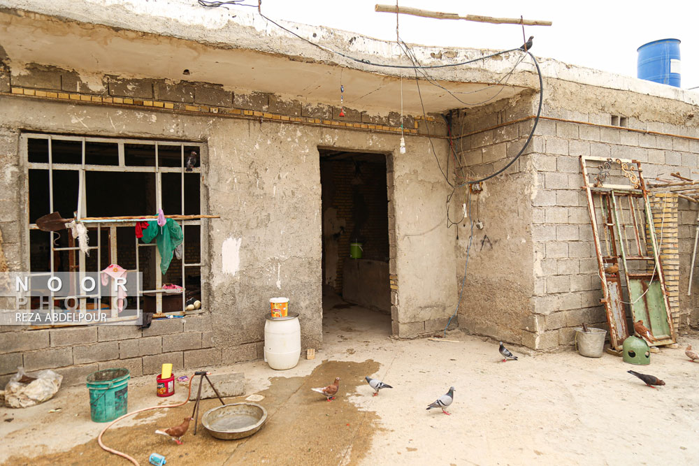 زندگی خانواده های دومعلول در مناطق محروم خوزستان