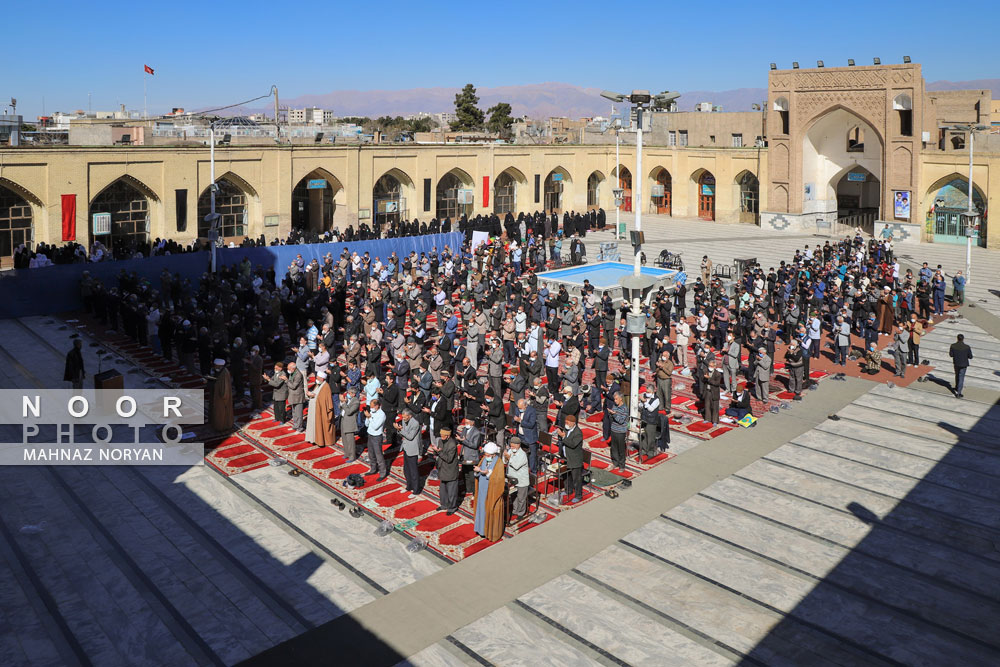 اقامه نماز استسقاء (طلب باران) در مسجد جامع نیشابور