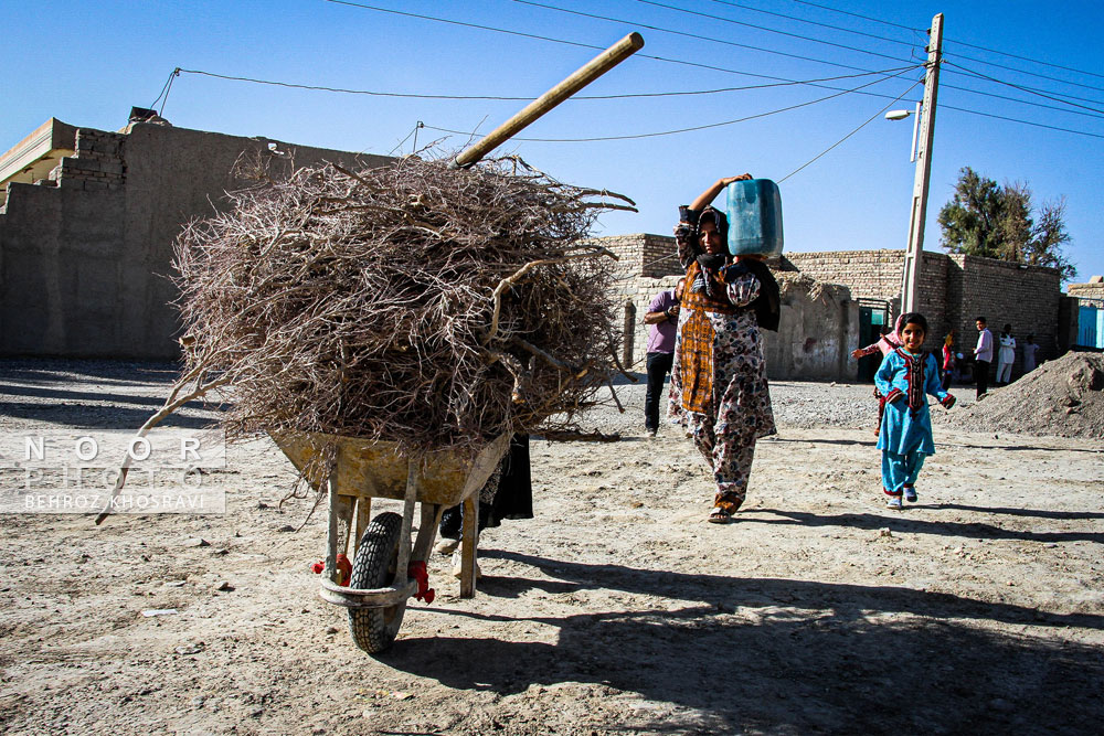 بازار کاذب فروش نفت و گازوئیل در زابل سیستان و  بلوچستان