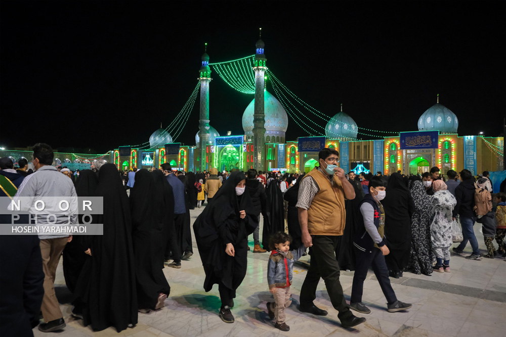 جشن میلاد حضرت مهدی (عج) در مسجد جمکران