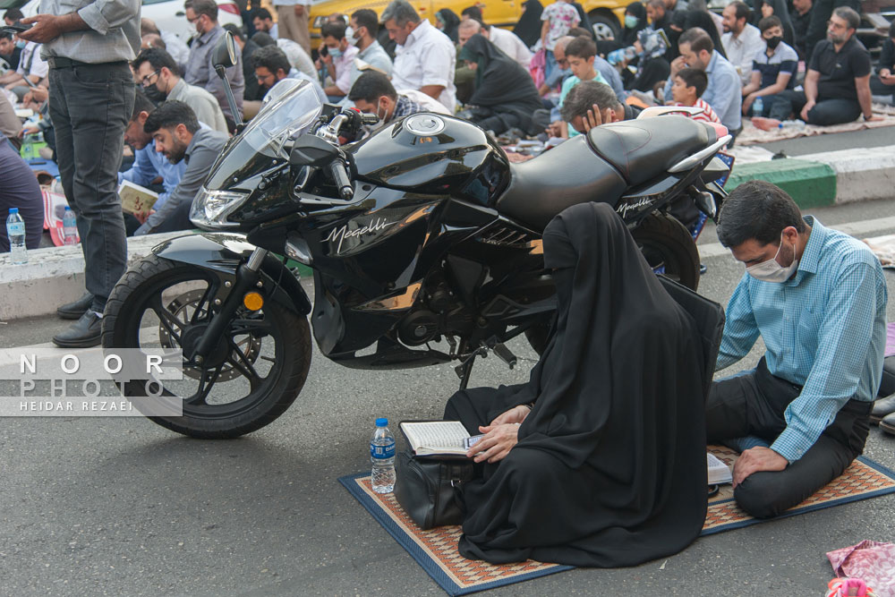 مراسم دعای عرفه در تهران