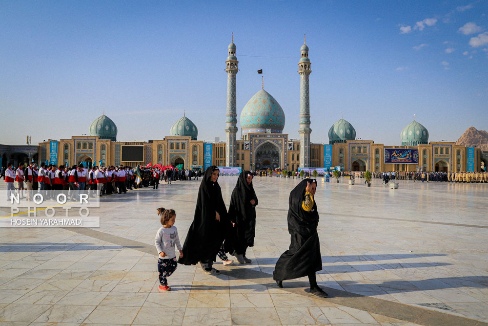 صبحگاه مشترک عهد سربازی در مسجد جمکران